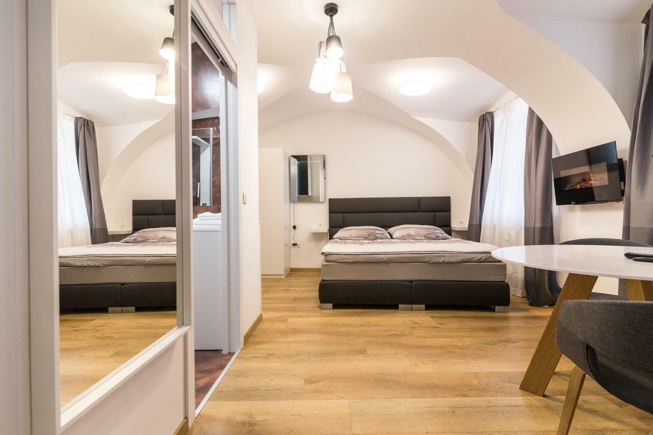 St. Marks Apartment 2 ザグレブ エクステリア 写真