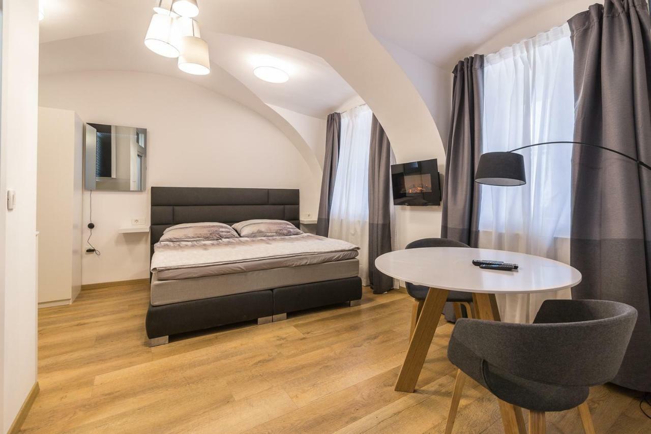 St. Marks Apartment 2 ザグレブ エクステリア 写真